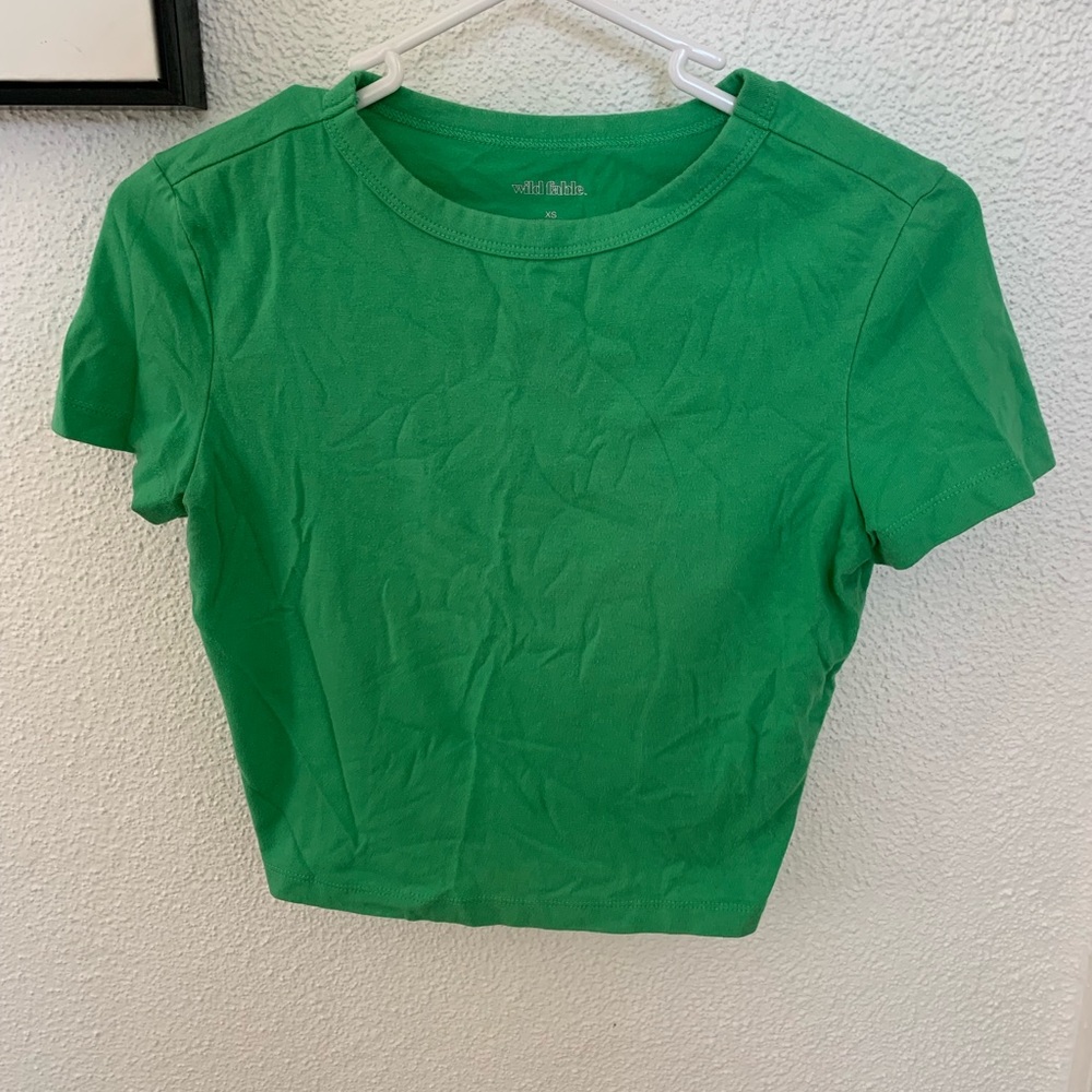Green Crewneck Crop Tee